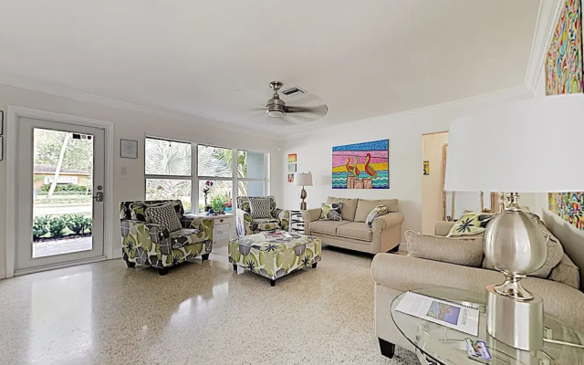 photo 4 of Lush Tropical W/ Private Pool - Near Beach 3 Bedroom Home