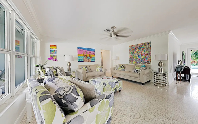 photo 5 of Lush Tropical W/ Private Pool - Near Beach 3 Bedroom Home