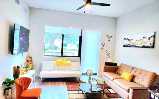 photo 2 of Lux and Cozy 2beds 2 Baths up to 8 guest