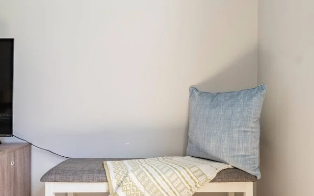photo 5 of Lux Apartment on hill close to SF