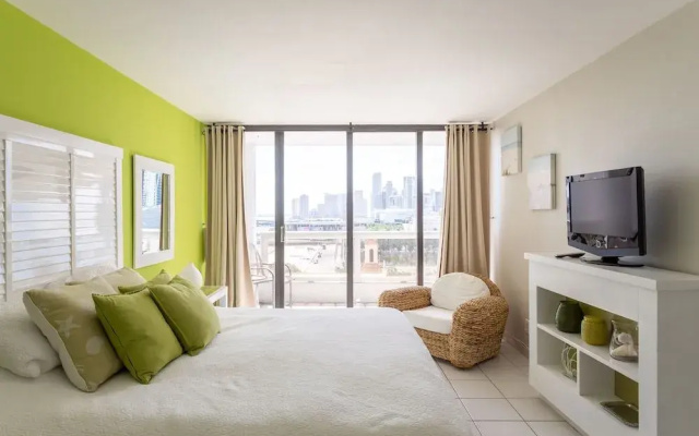 photo 3 of Lux One Bedroom Close to Wynwood