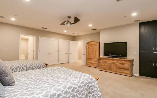 photo 5 of Luxe 4 Bdrm W/pool and Spa on Golf Course Lot!