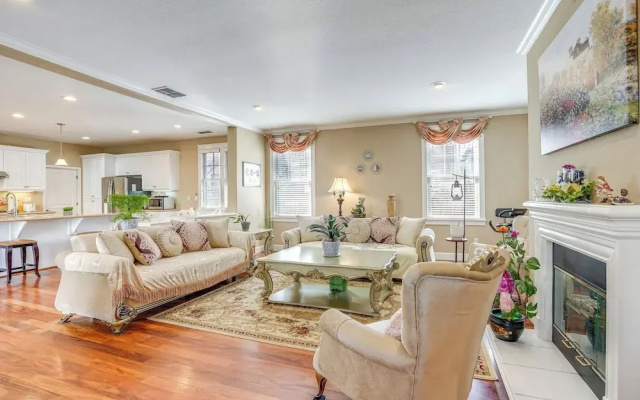photo 2 of Luxe Bay View Home Near SF, Berkley & Napa Valley
