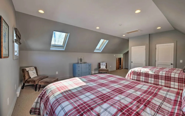 photo 4 of Luxe 'green Barn' Near Skiing w/ Mt Equinox Views!