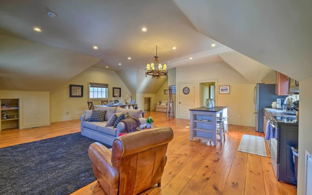 photo 5 of Luxe 'green Barn' Near Skiing w/ Mt Equinox Views!