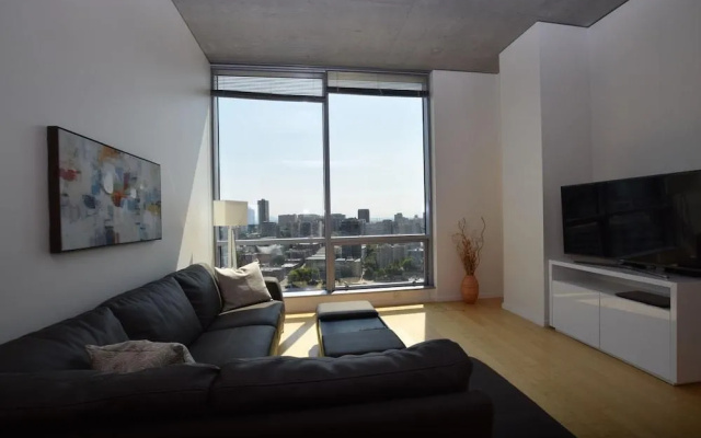 photo 2 of Luxe Hubs Corporate High Rise Apartments on Pine