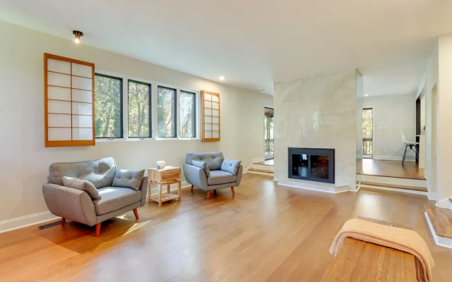 photo 5 of Mid-century Modern Luxe Retreat w/ Hot Tub & Decks