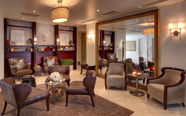 photo 2 of Luxe Rodeo Drive Hotel