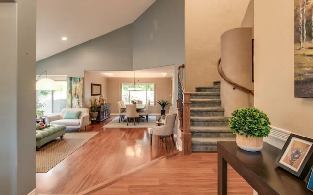 photo 4 of Luxe Scottsdale Home W/pool, Spa, & Tesla Charger