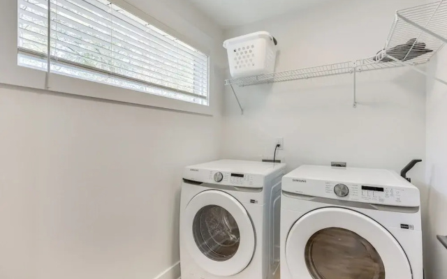 photo 4 of 2 Mi to Historic Dtwn Wilmington: Luxe 3BR Home