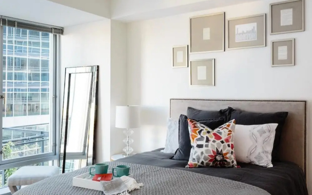 photo 3 of Luxurious 1bd/1ba Penthouse in Fenway - 1T