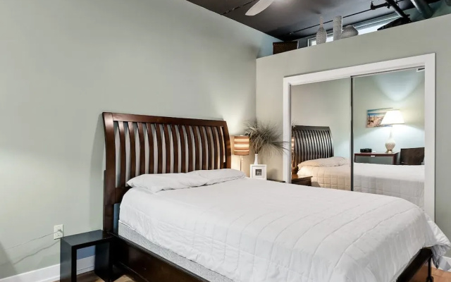 photo 3 of Luxurious 2BDR Loft-Condo Grand Haven 12