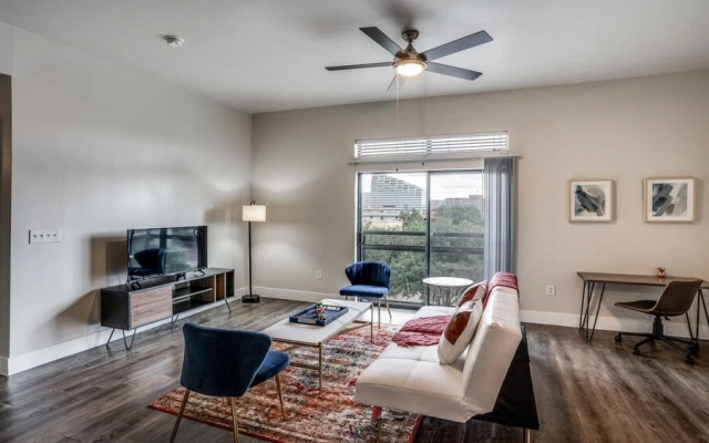 photo 2 of Luxurious 2BR with high ceilings and skyline views | by CozySuites