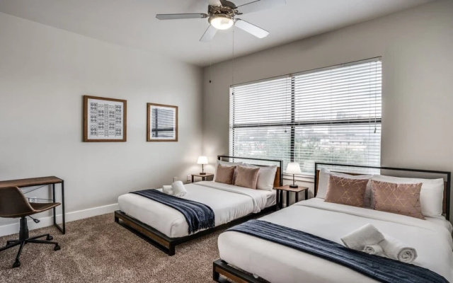 photo 4 of Luxurious 2BR with high ceilings and skyline views | by CozySuites