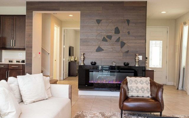photo 4 of Luxurious 5Bd Single Family w Pool Jacuzzi Encore Resort 7432