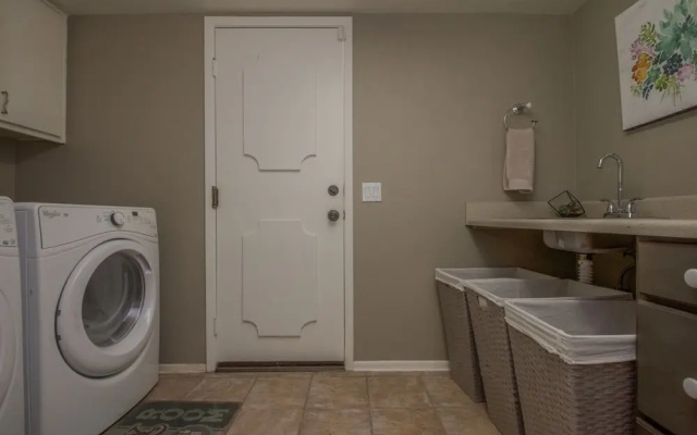 photo 4 of Luxurious 6BR 7min to Las Vegas Strip