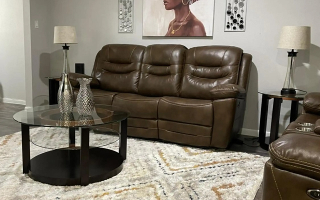 photo 5 of Luxurious Apartment in Katy