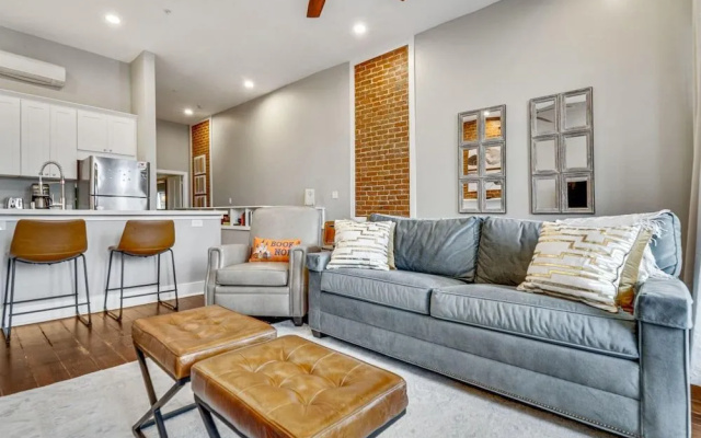 photo 5 of Luxurious Lower Garden District Condo w/ Balcony!