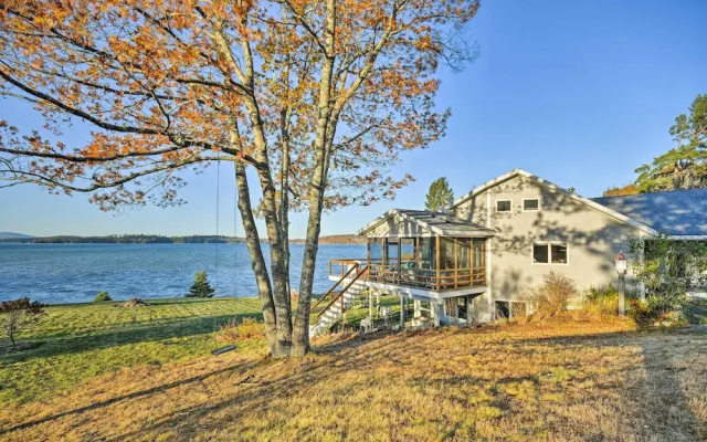 photo 2 of Luxurious Oceanfront Flanders Bay Home w/ Kayaks!