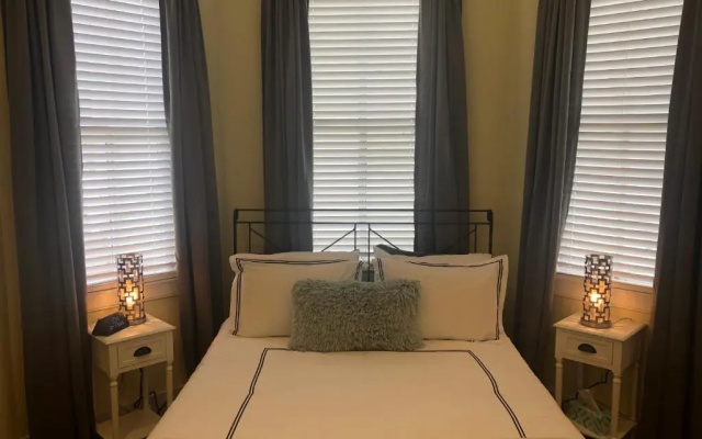 photo 4 of Luxurious Private Suites in Downtown Charleston