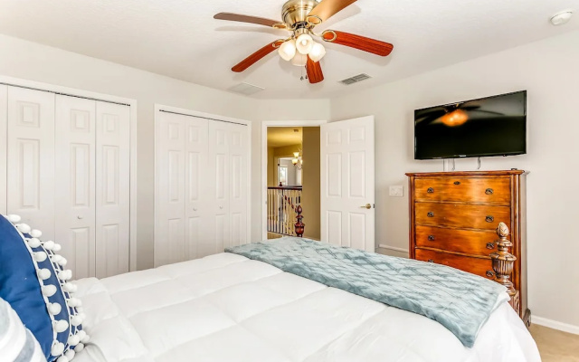 photo 5 of Luxurious Retreat With Marble Floors and Great Views. Near Disney! #4av563