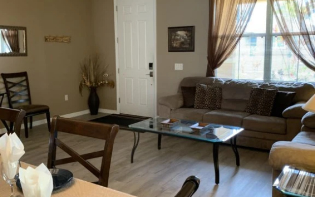 photo 4 of Luxurious villa with heated pool near Disney, Davenport, US