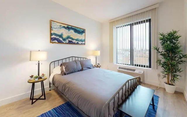 photo 5 of Luxury 1BR 30 Mins to Manhattan Evonify