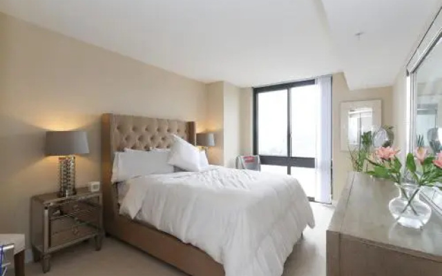 photo 4 of Luxury 2 Bed Apartment with Capitol View