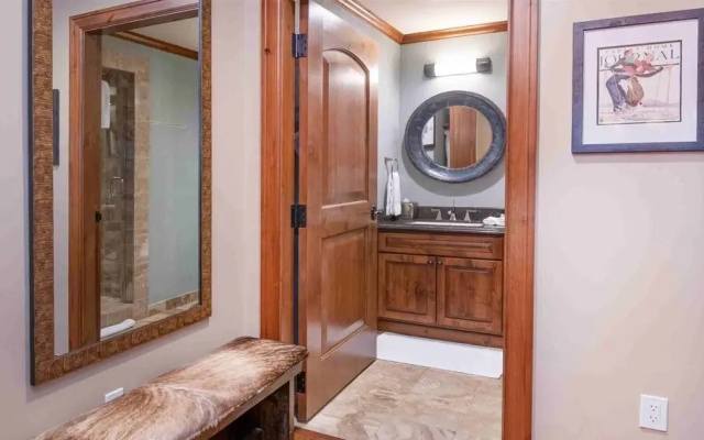 photo 4 of Luxury 2 Bedroom Residence at The Vail Ritz-carlton