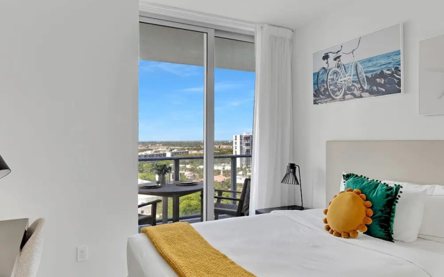 photo 5 of Luxury 3 Br Front Intercostal View Amazing Pools