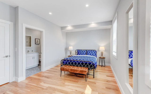 photo 4 of Luxury 3BD/2BA Near Logan Airport and T station