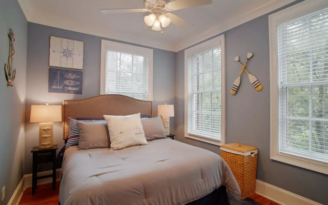 photo 3 of Beautiful 3BR Townhouse in Downtown