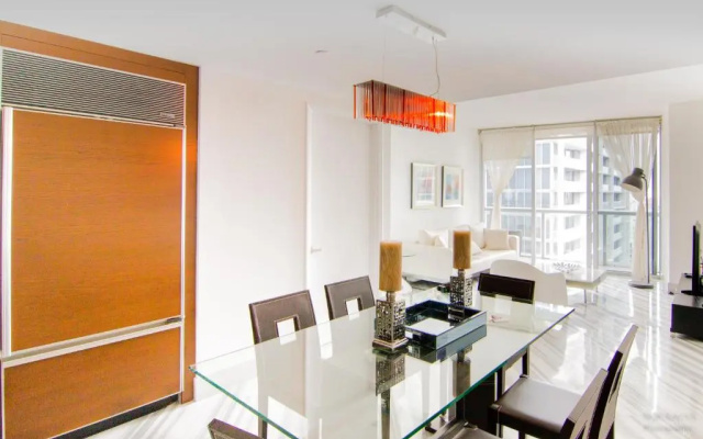 photo 3 of Luxury 5-Star Condo @47th Floor in Icon Brickell !