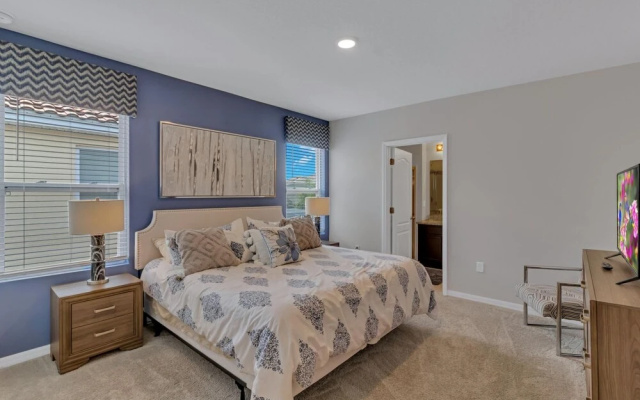 photo 4 of Luxury 7 BR Solterra Resort Home With Private Pool Minutes to Disney