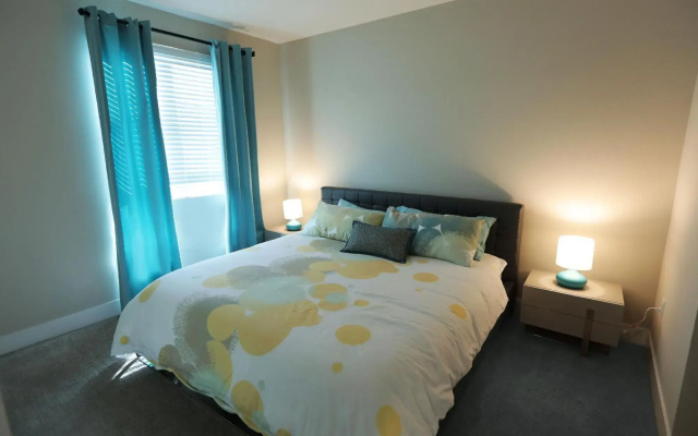 photo 3 of Luxury Downtown LA Apartments