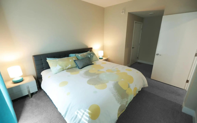 photo 5 of Luxury Downtown LA Apartments