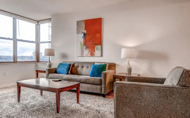 photo 5 of Global Luxury Suites at Hoboken Waterfront