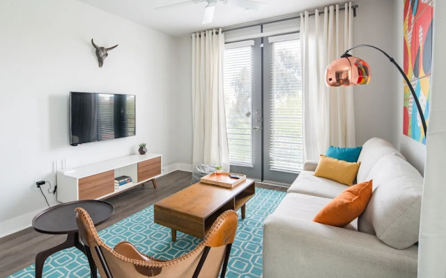 photo 3 of 1br Luxury Apartment | Heated Pool by Wanderjaunt