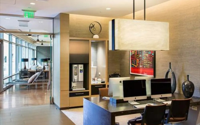 photo 2 of Luxury Apartments on Washington Street