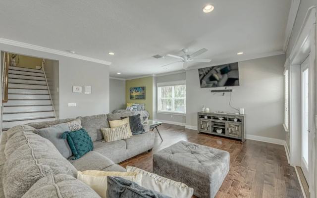photo 4 of Luxury Beach House II - With Elevator