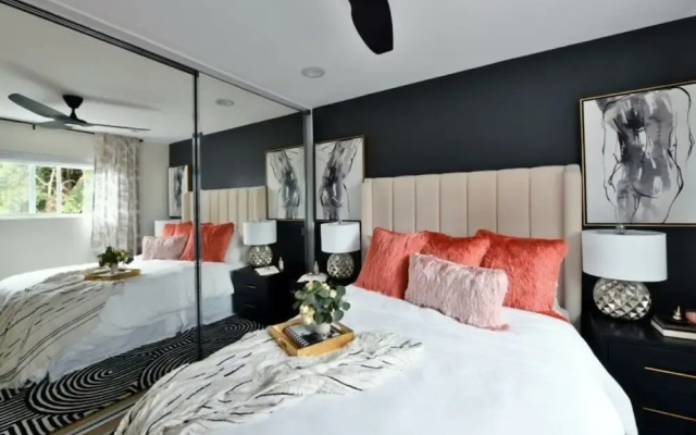 photo 5 of Luxury Cardiff By-the-sea Ocean View Penthouse