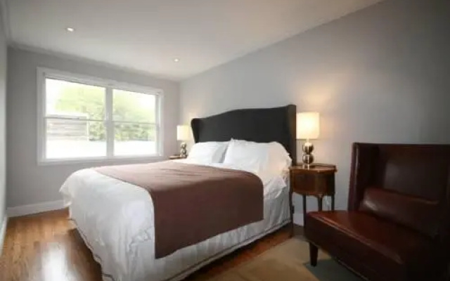photo 5 of Castro Corporate Rentals