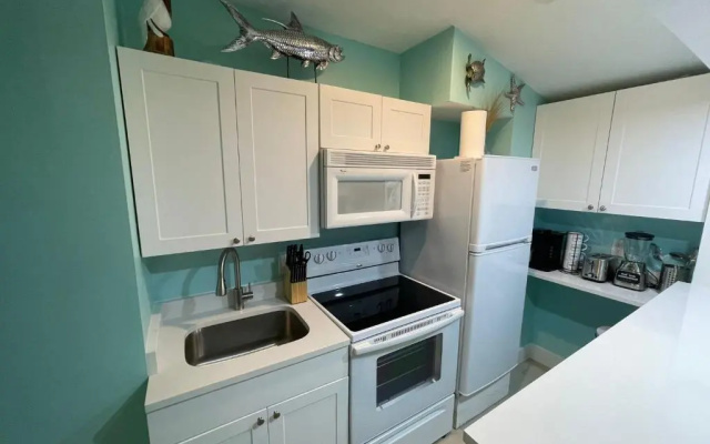 photo 3 of Luxury Cozy Studio - 5 min to Beach