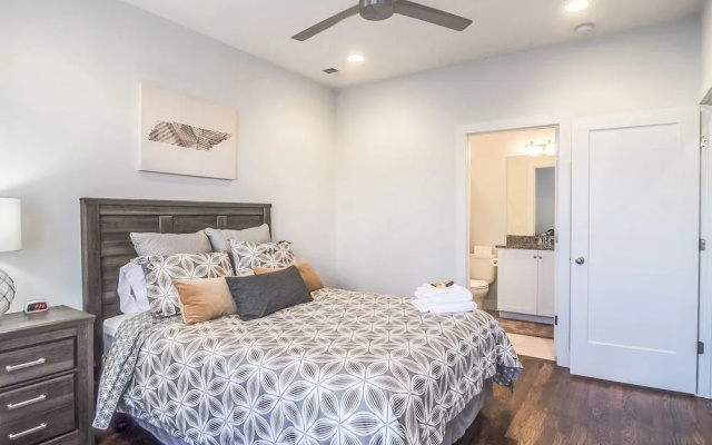 photo 5 of Luxury Home Blocks from Downtown by RedAwning