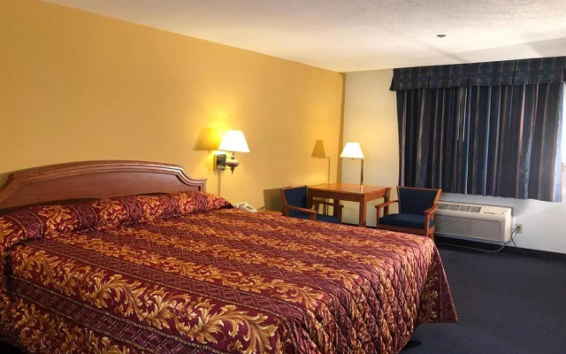 photo 3 of Luxury Inn