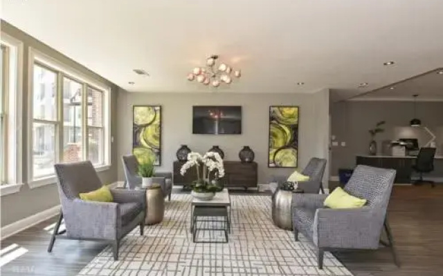 photo 2 of Luxury Lindbergh Apartments by Hosteeva