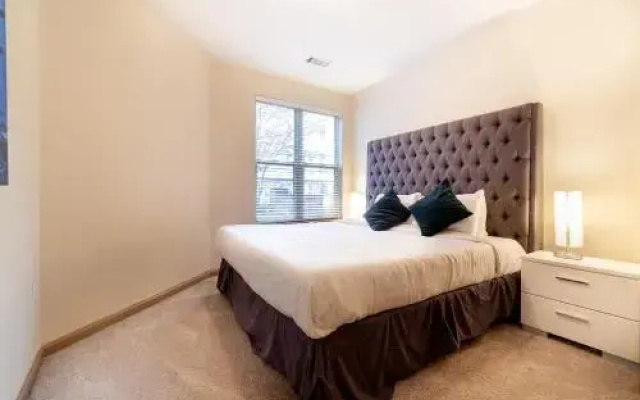 photo 4 of Luxury Lindbergh Apartments by Hosteeva