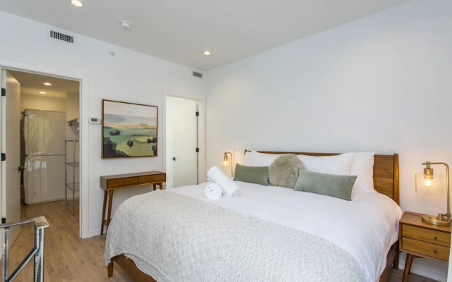 photo 5 of Luxury Loft Available Month to Month!