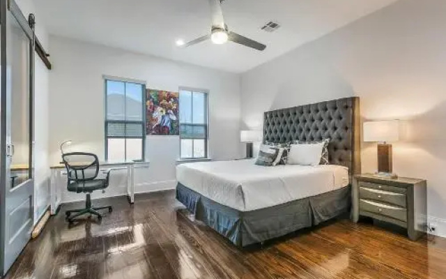 photo 4 of Luxury Loft-Style 3BR Townhouse by Hosteeva