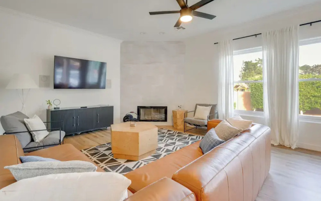 photo 2 of Pool Table, Putting Green: Luxury Oasis in Mesa